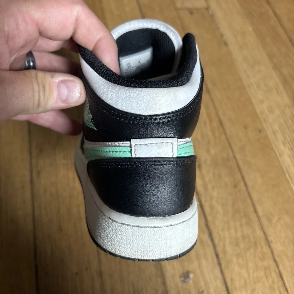 Nike Shoes Womens 6.5 Youth 5Y Air Jordan 1 Mid White Green Glow Black Sneakers